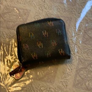 Dooney signature wallet